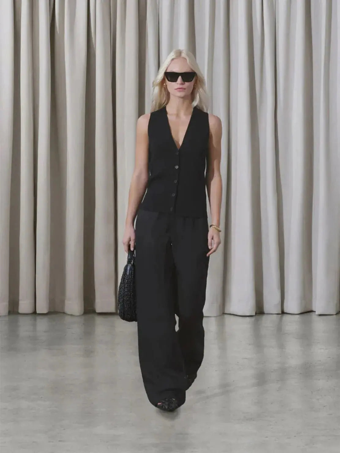Lawrence Vest in Black Anine Bing
