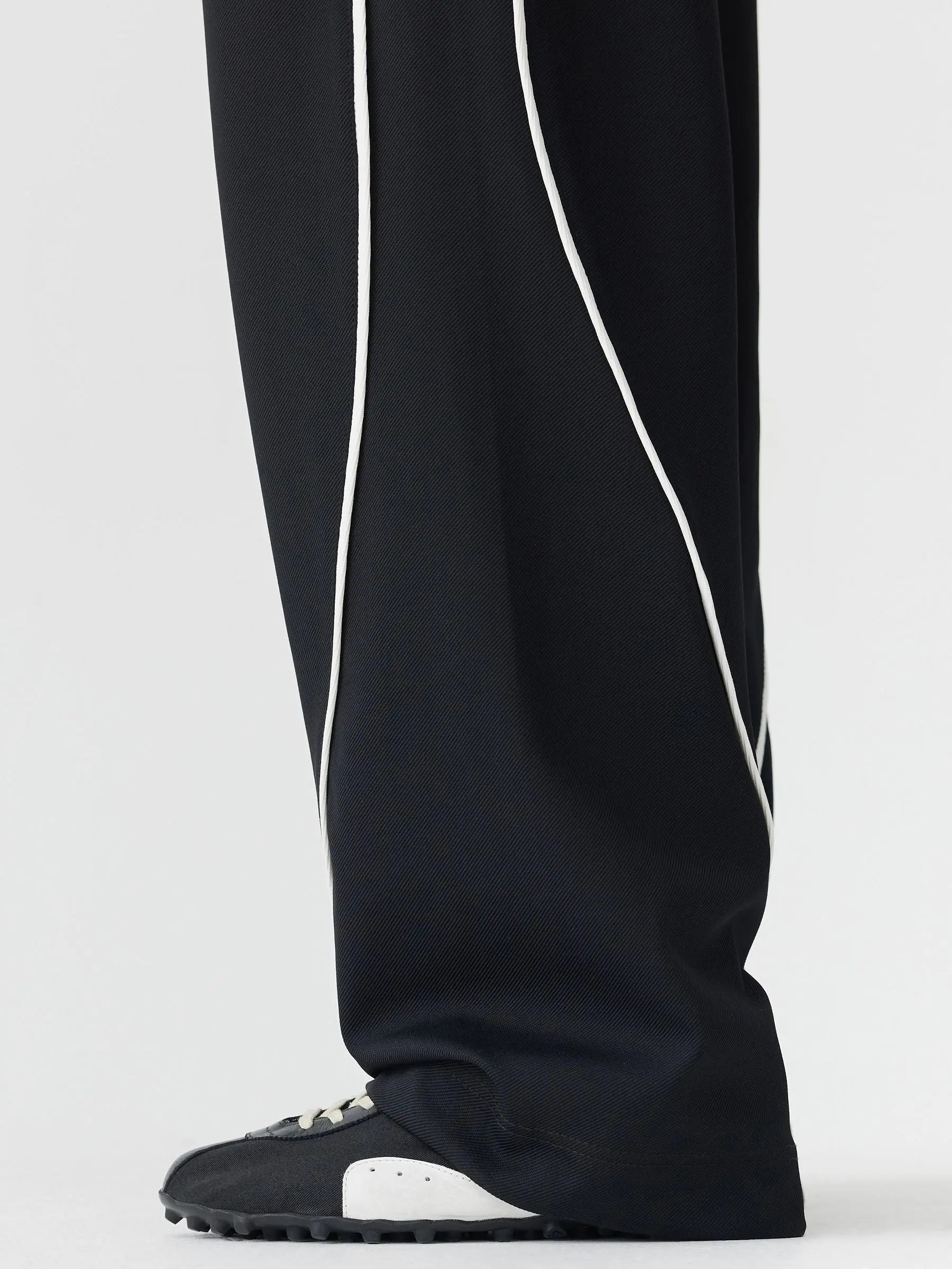 Piping Detail Athletic Pant Bassike
