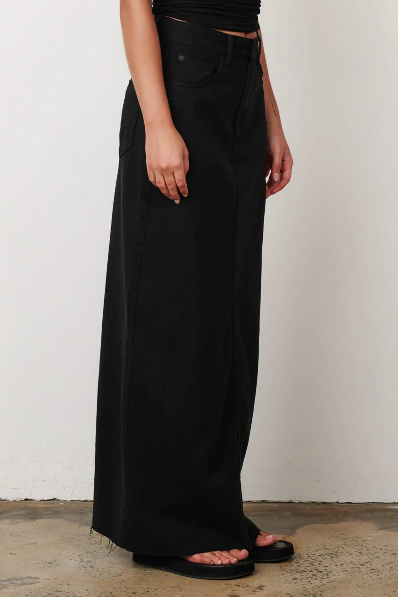 Hudson Maxi Skirt in Overdyed Black