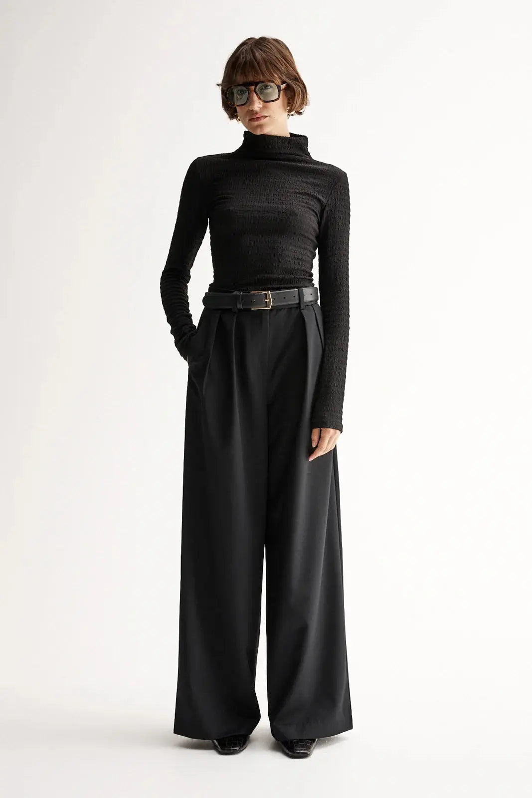 Black long sleeve top with black pant elka collective at clothlifestyle boutique