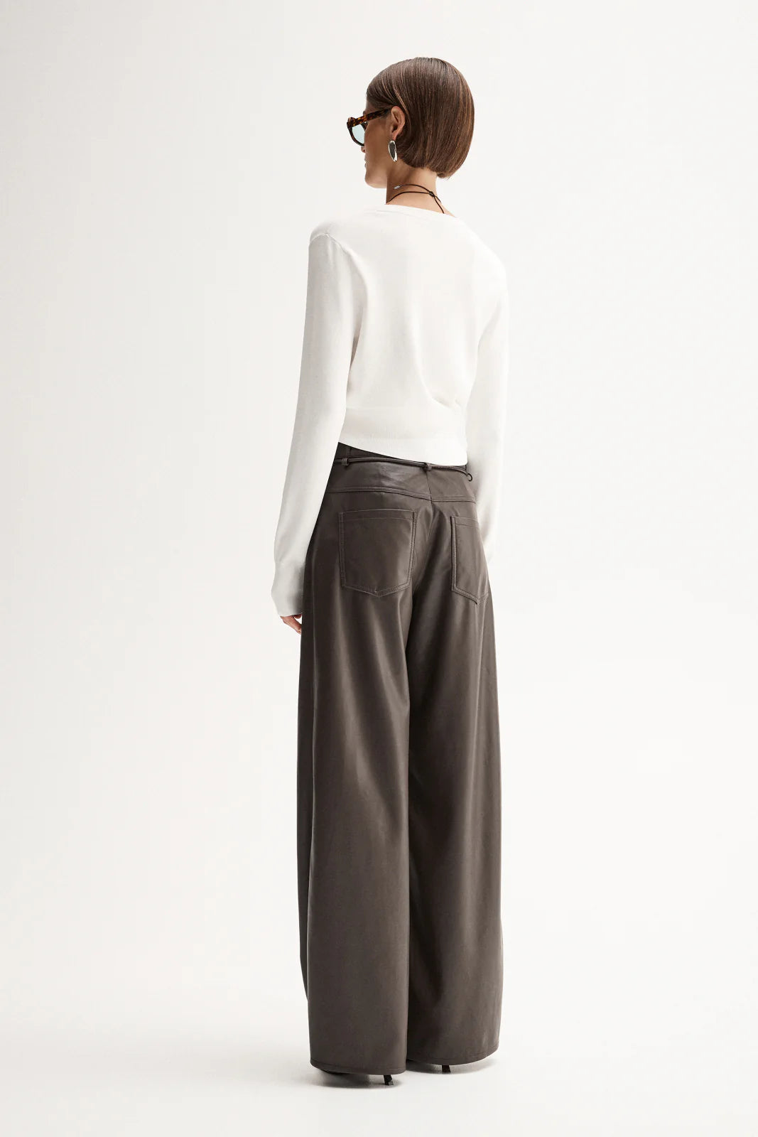 Victoria Knit in White Elka Collective