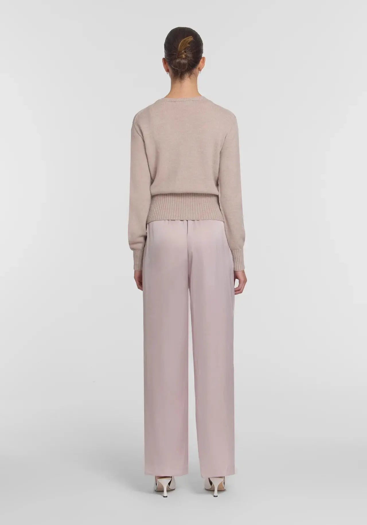 Pilot Pant in Plaster Viktoria + Woods