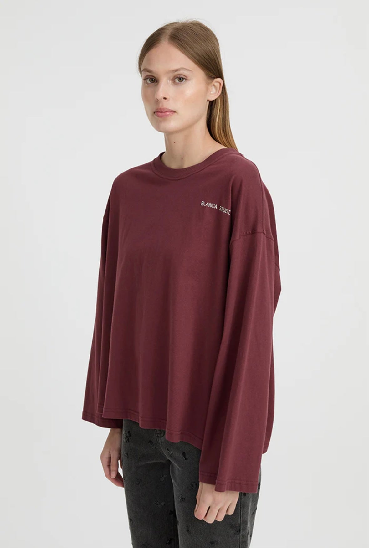 Mandy Tee in Burgundy Blanca
