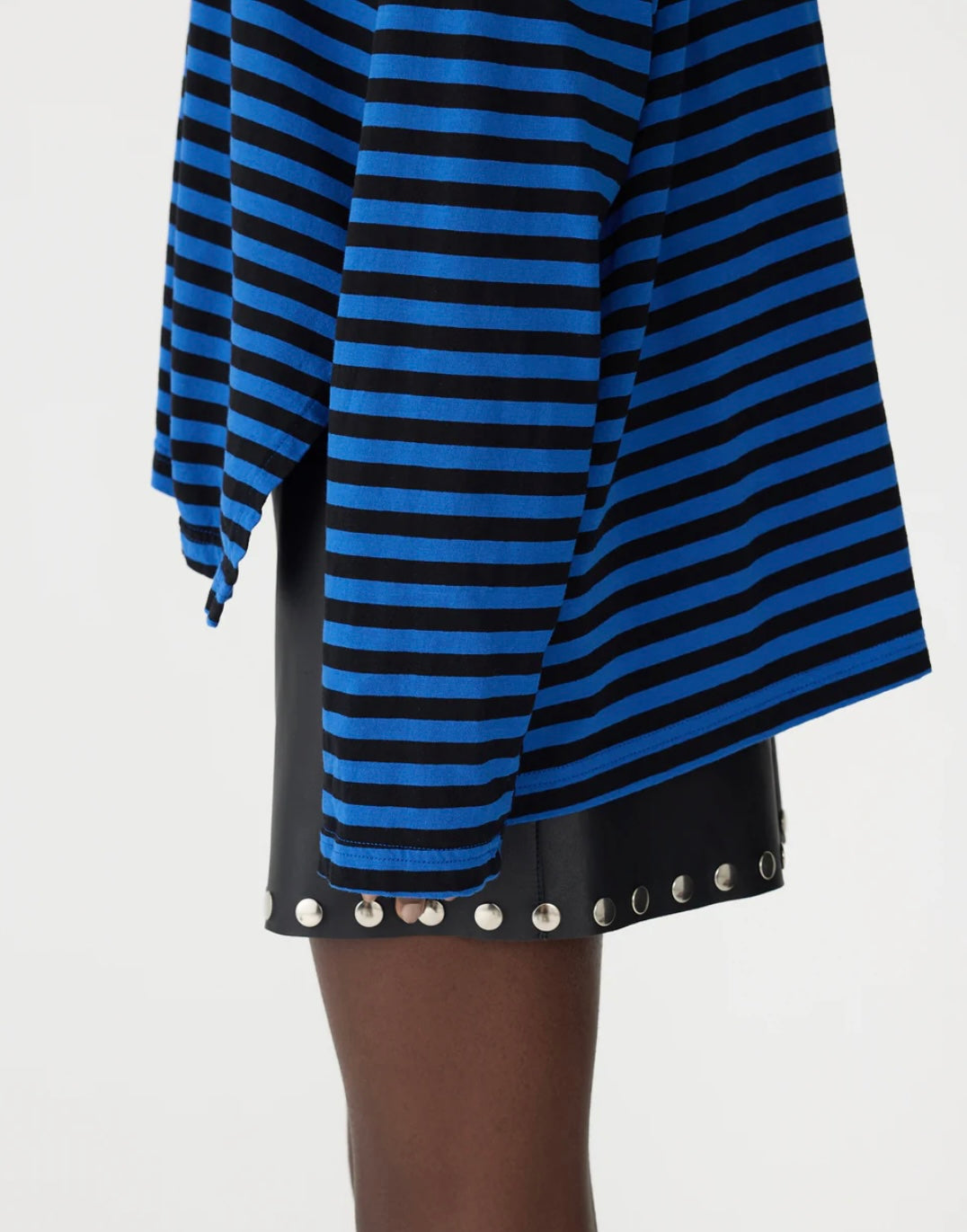Stripe Boxy Heritage L/S Tshirt in Cobalt and Black - BASSIKE