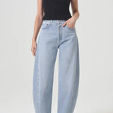 Agolde Barrel leg jean in light blue denim at Clothlifestyle Boutique