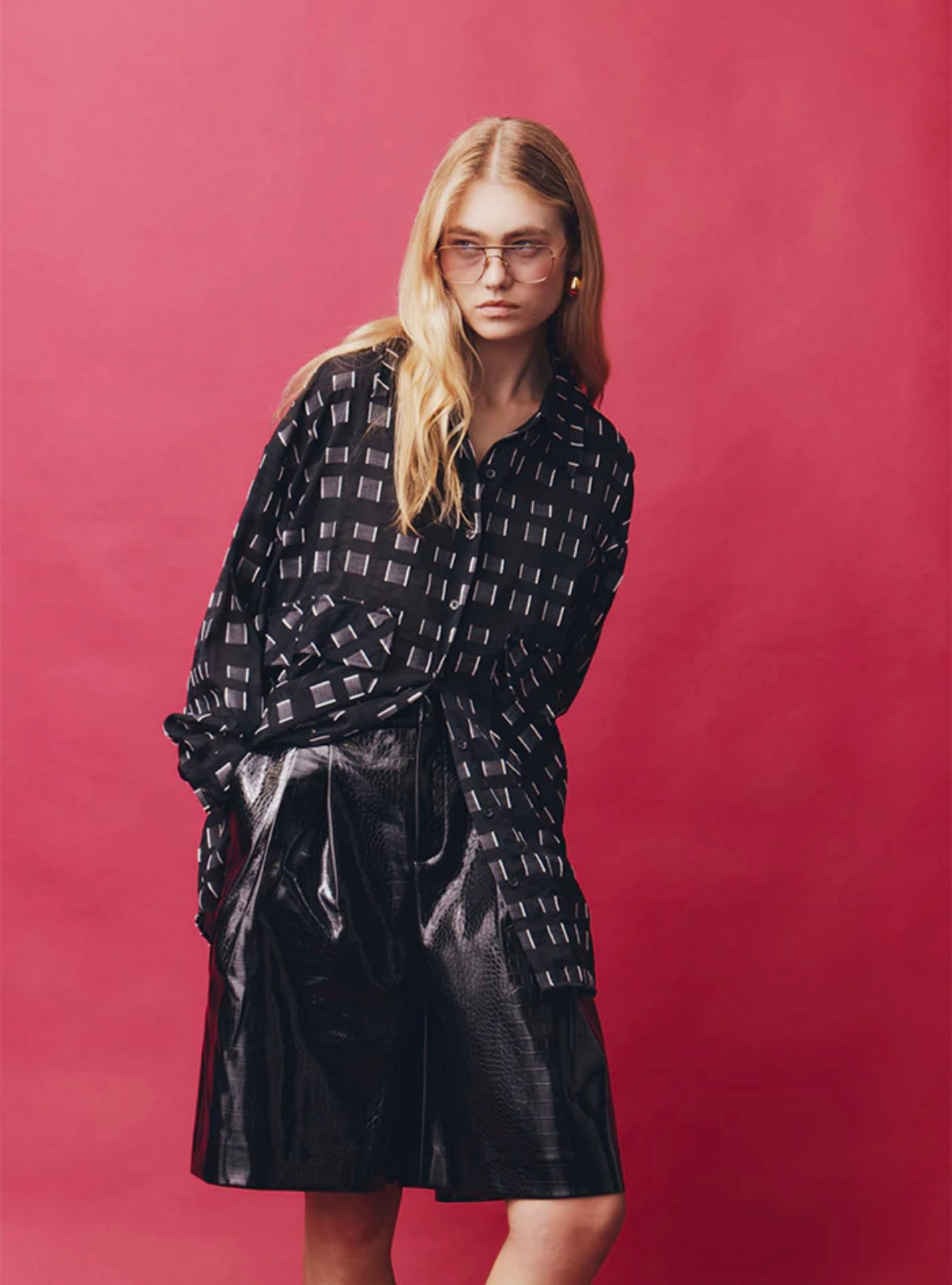 Knox Shirt in Black Blanca