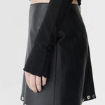 Slim Rib Raglan Long Sleeve T-shirt in Black Bassike