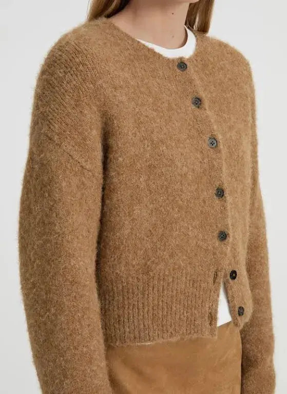 Marlo Cardigan in Camel Blanca