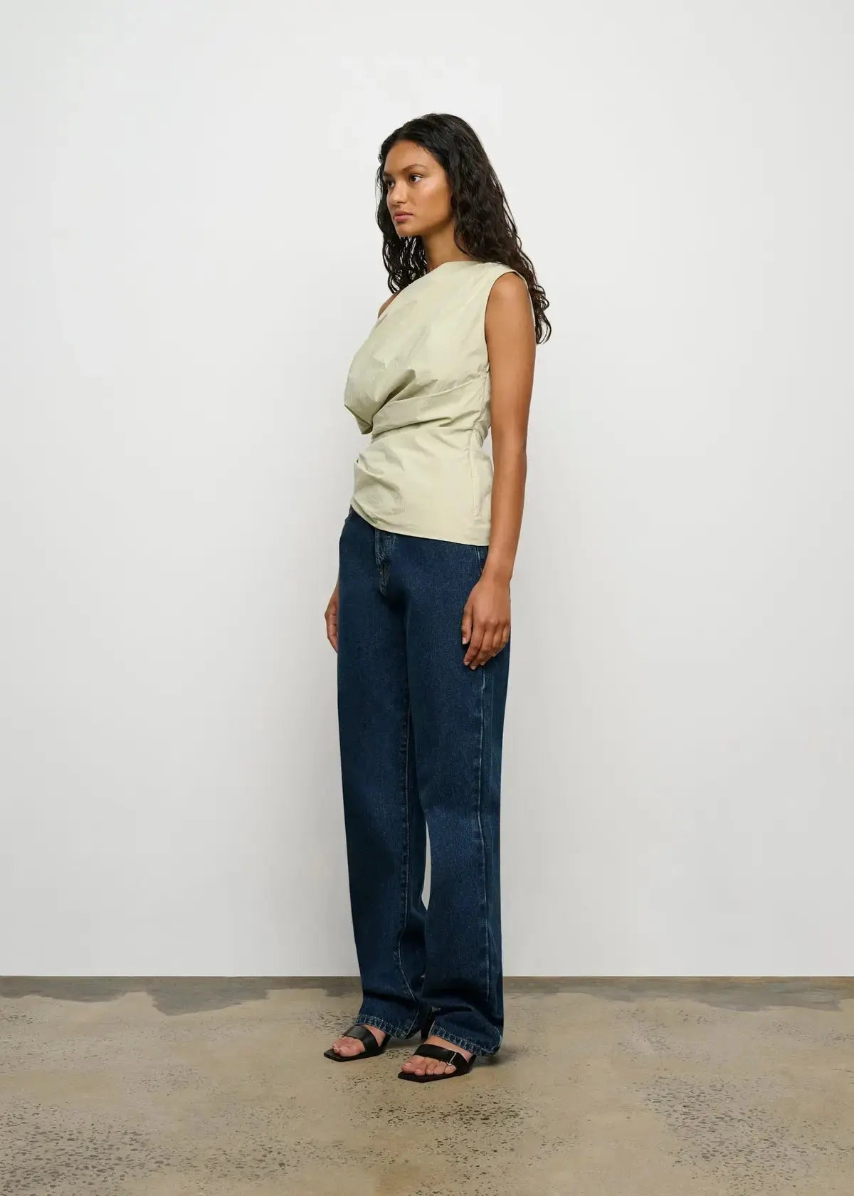 Pallas Top in Pistachio One of Others