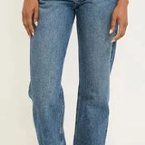 Kelly Jean in Essence AGOLDE