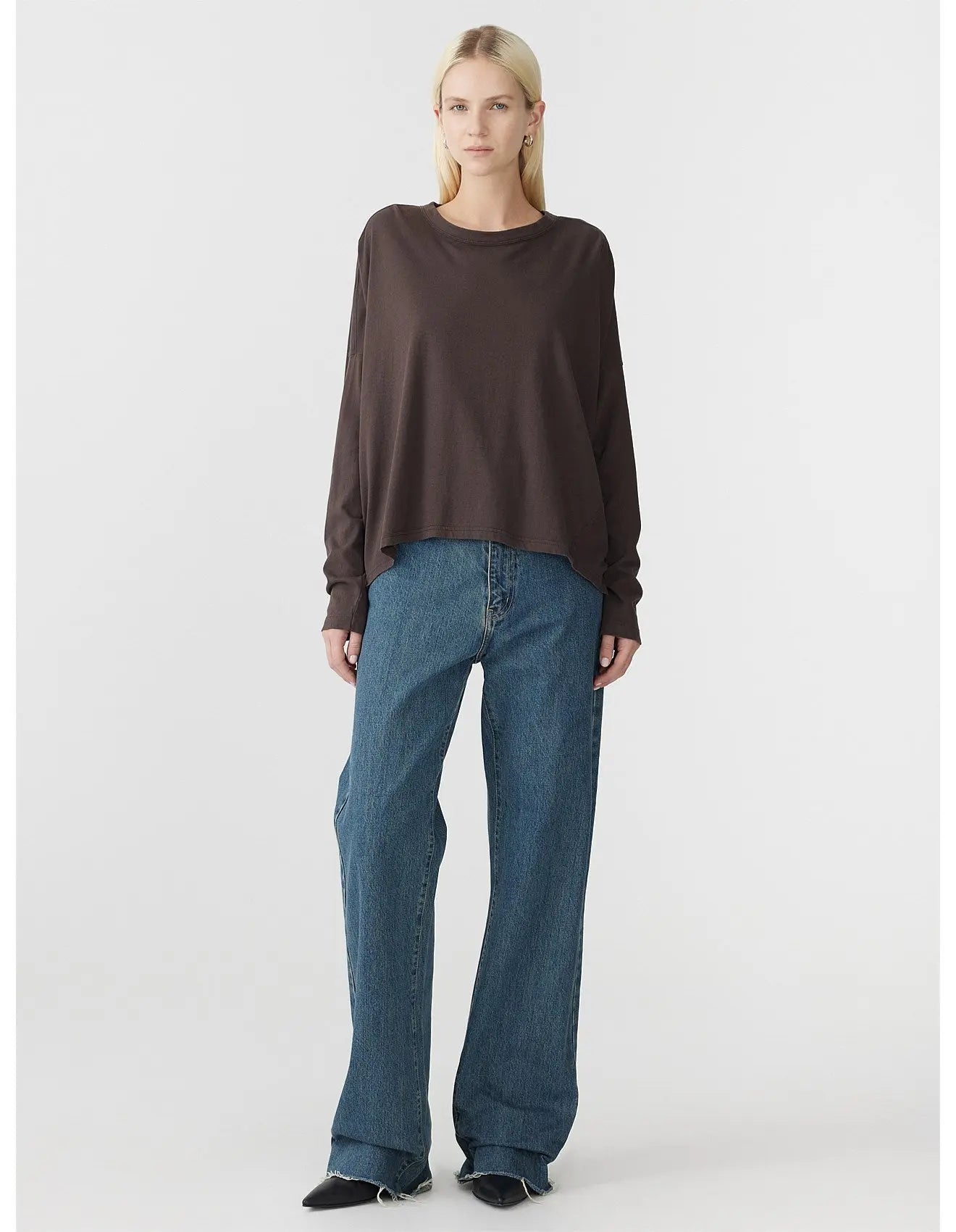Slouch Circle Long Sleeve T-Shirt in Dark Plum Bassike