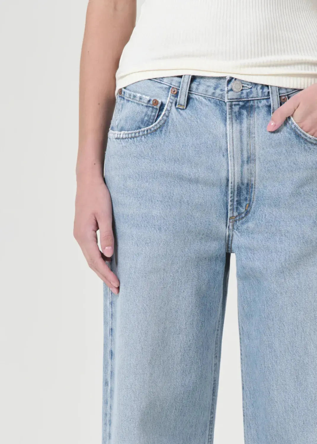 Low Curve Jean in Force AGOLDE