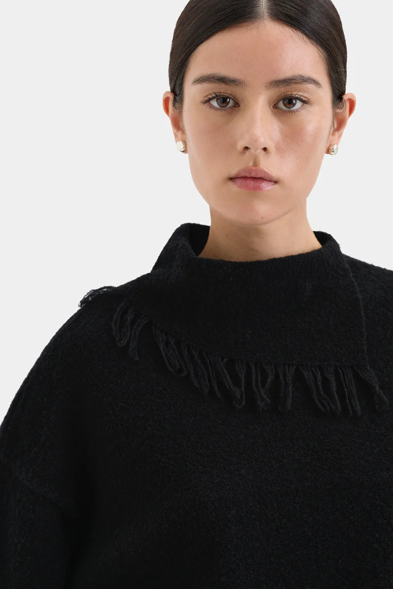 Romana Sweater in Black Sir.