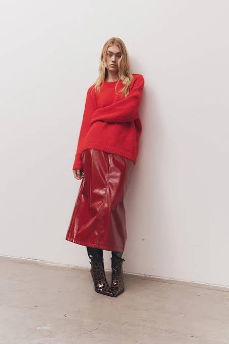 Rosmunda Sweater in Red - Cloth Lifestyle Boutique- Blanca
