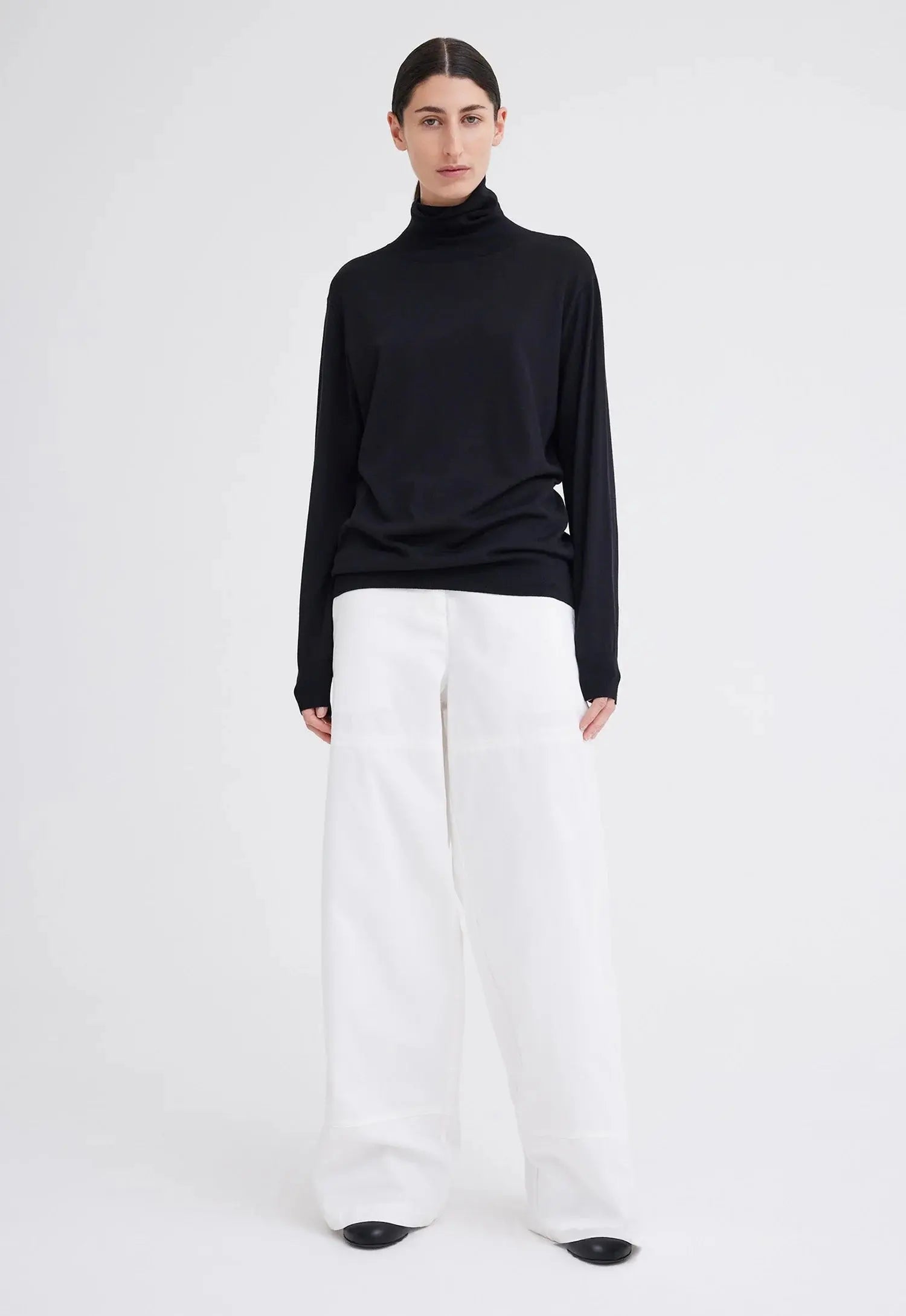 Vermont Merino Wool Sweater in Black Jac + Jack
