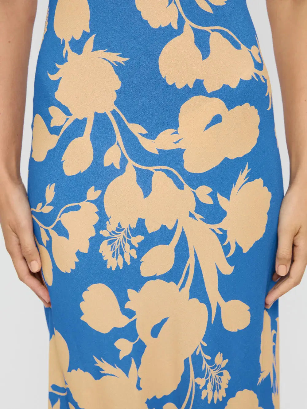 Aurora Midi Dress Kivari