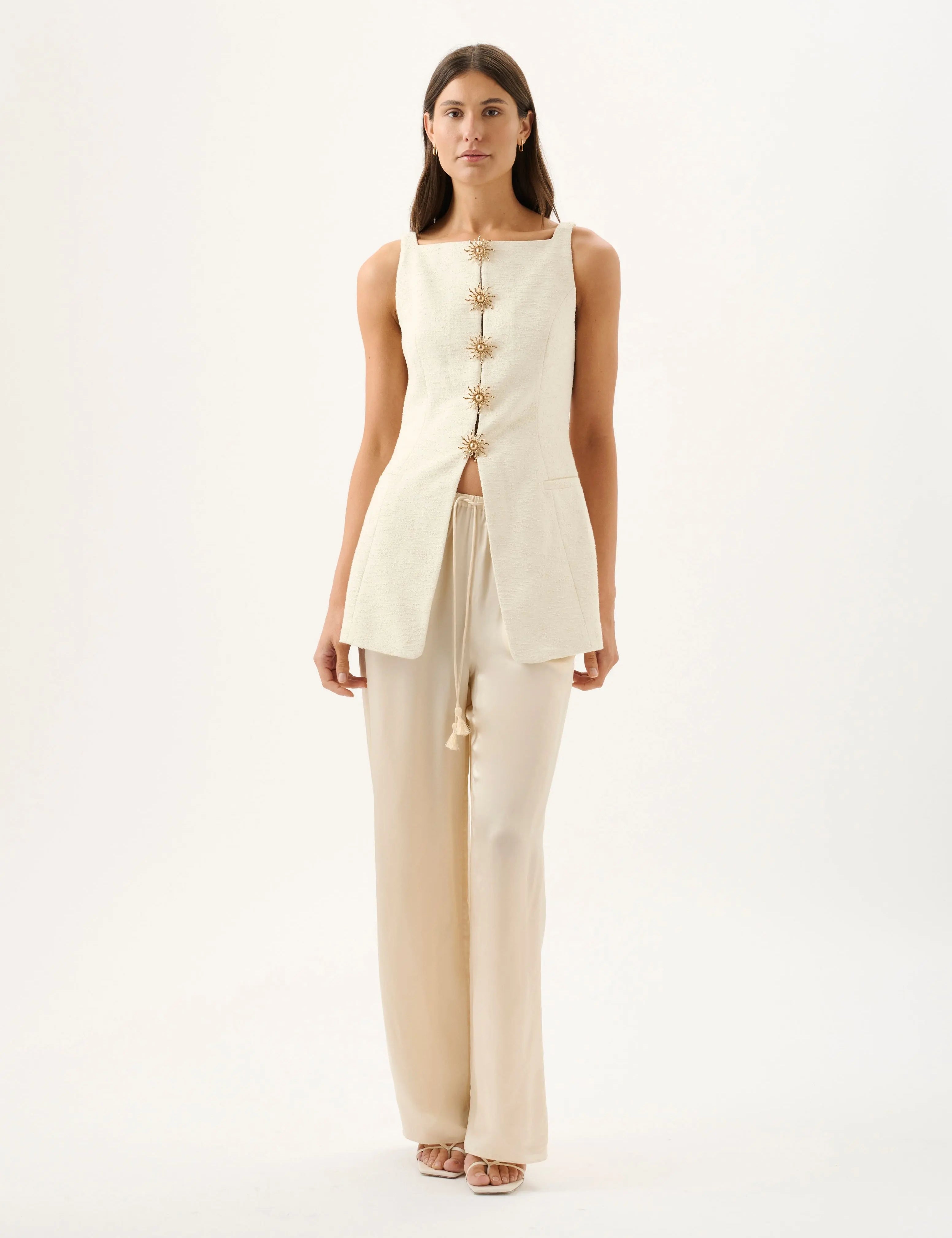 Estella Vest in Ivory Roame