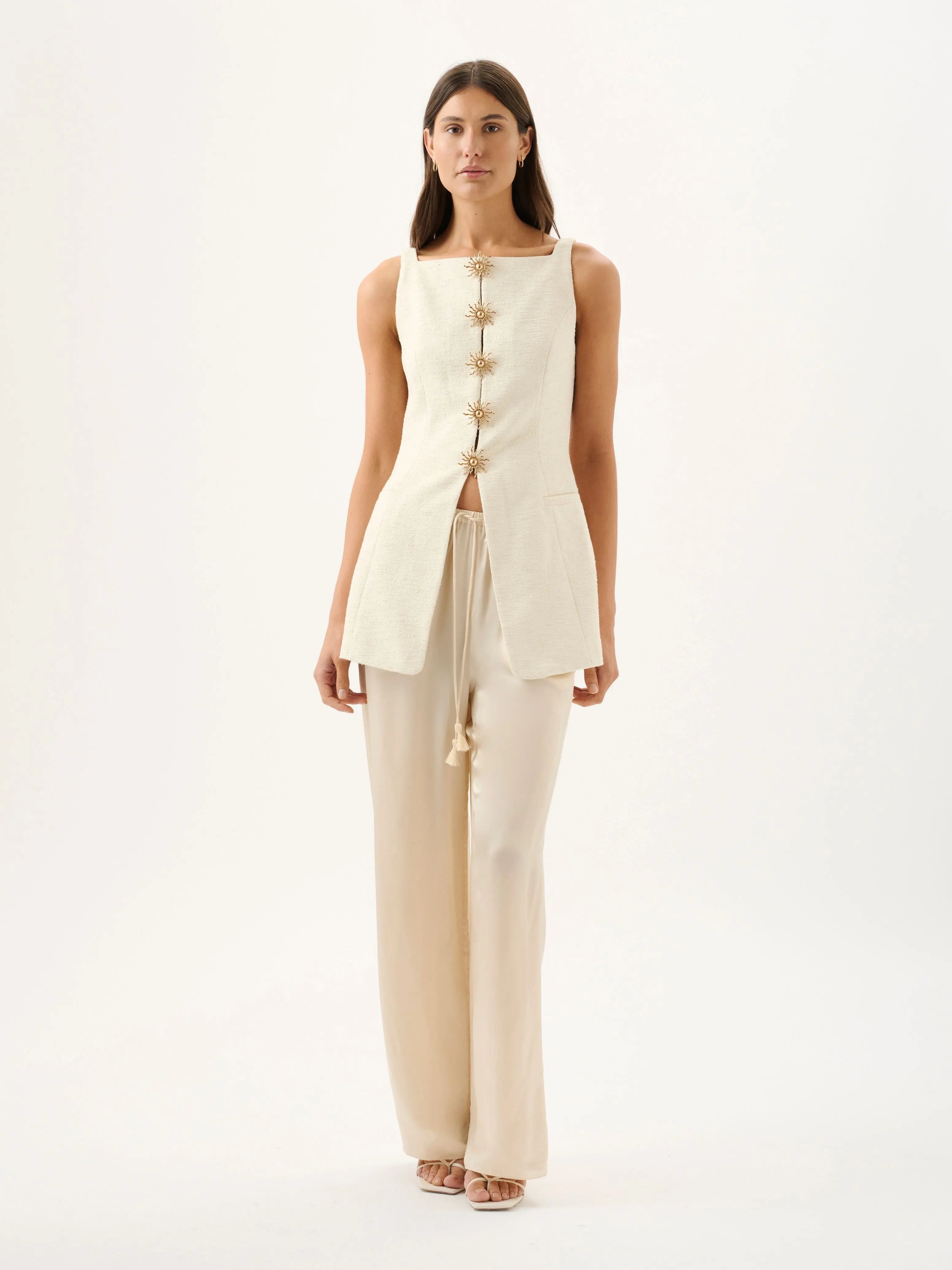 Estella Vest in Ivory Roame
