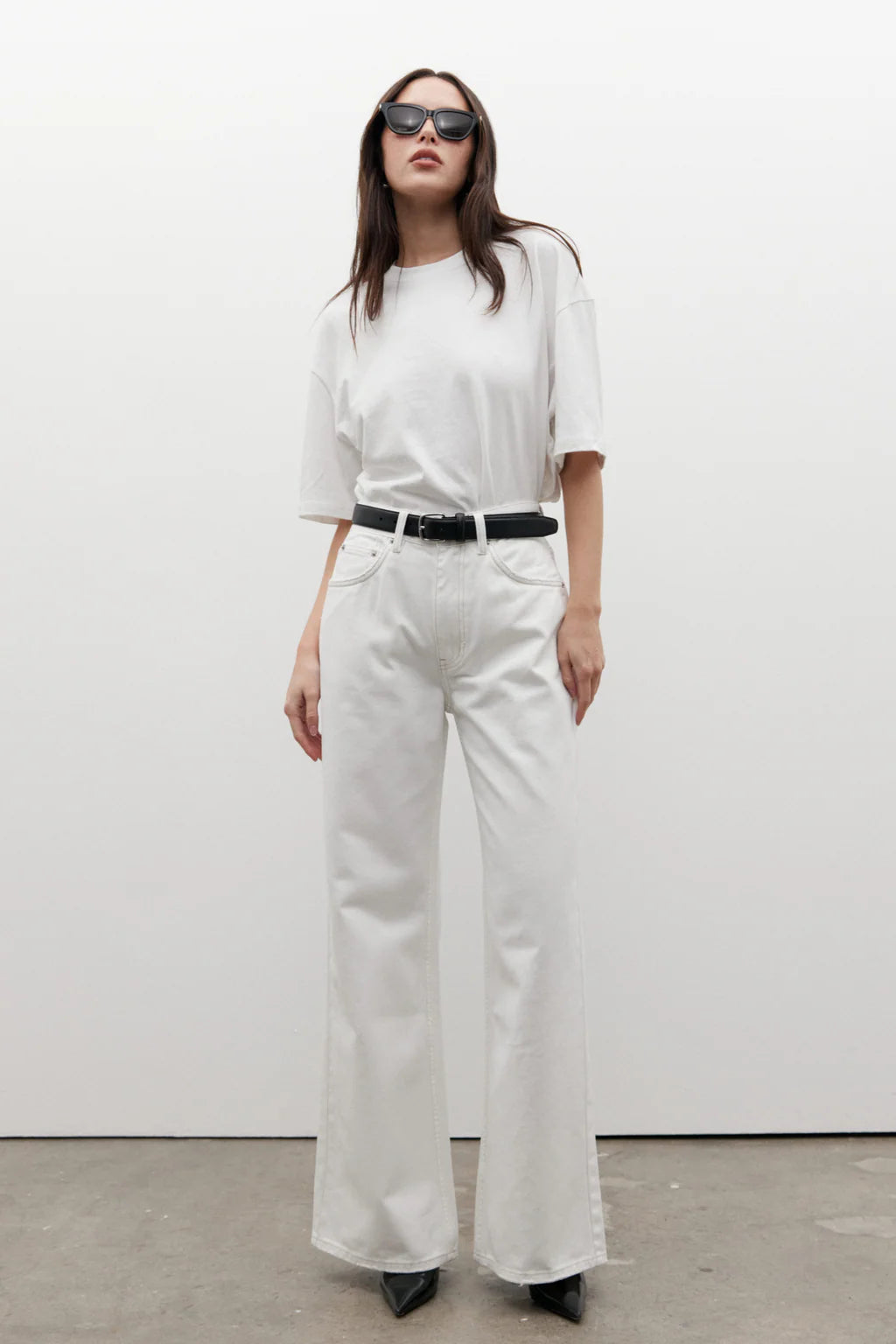 Jonas Tee in White Bayse Brand