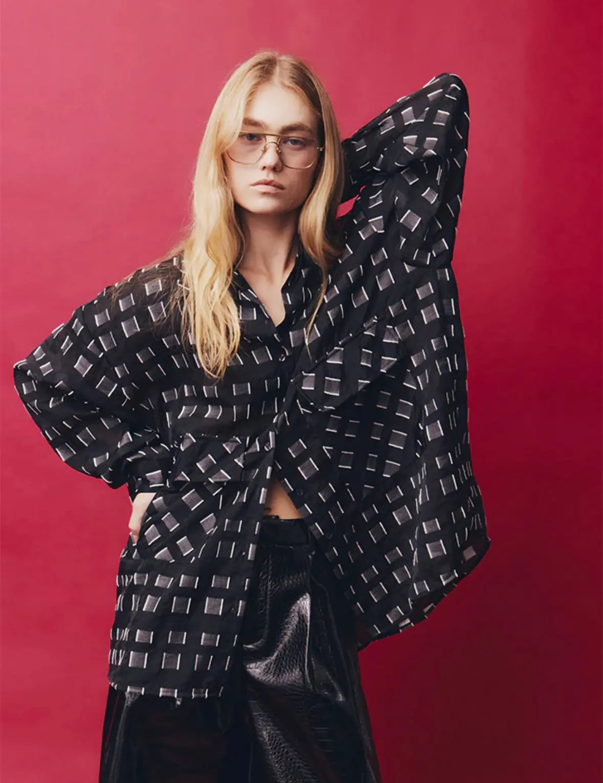 Knox Shirt in Black Blanca