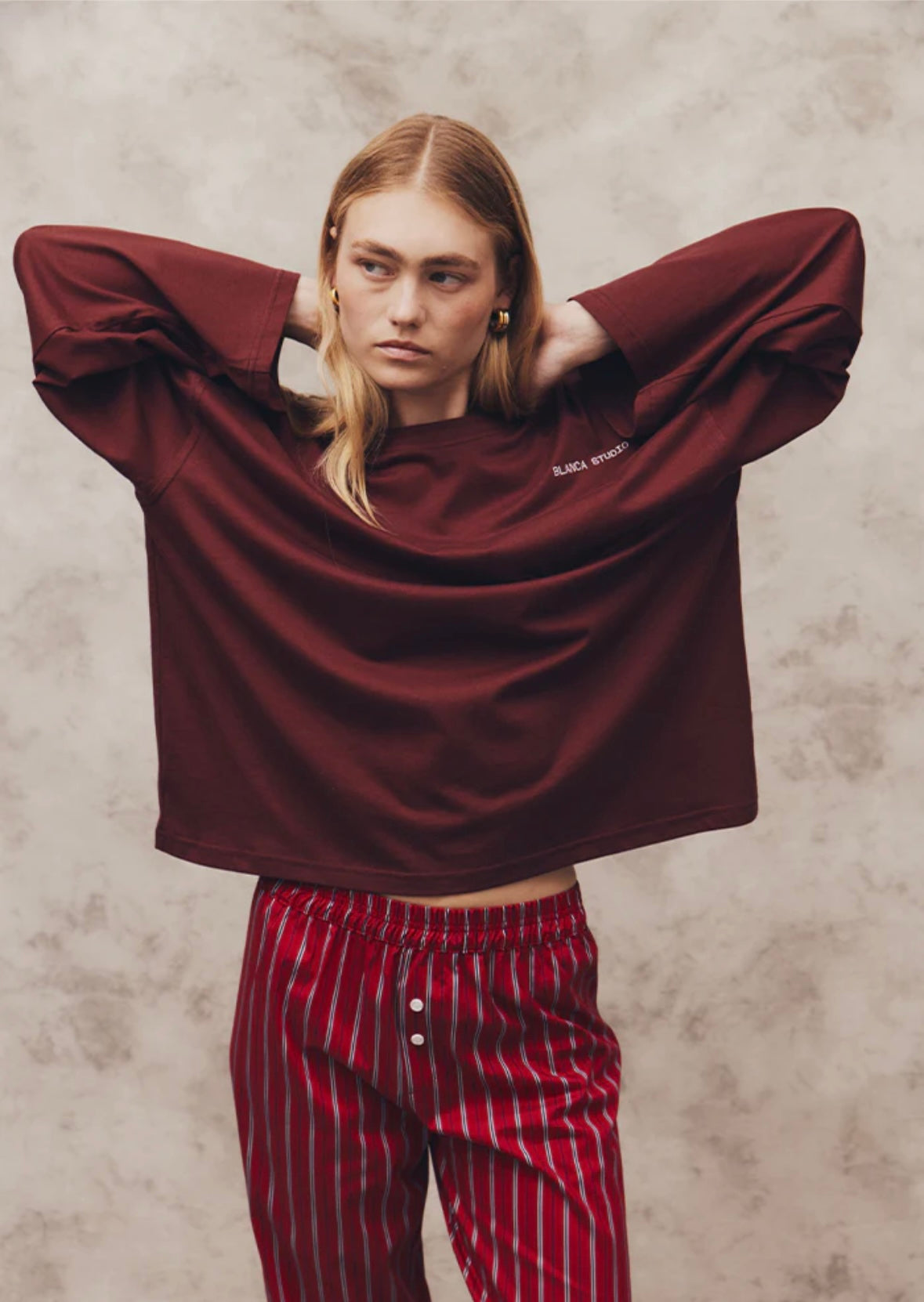 Mandy Tee in Burgundy Blanca