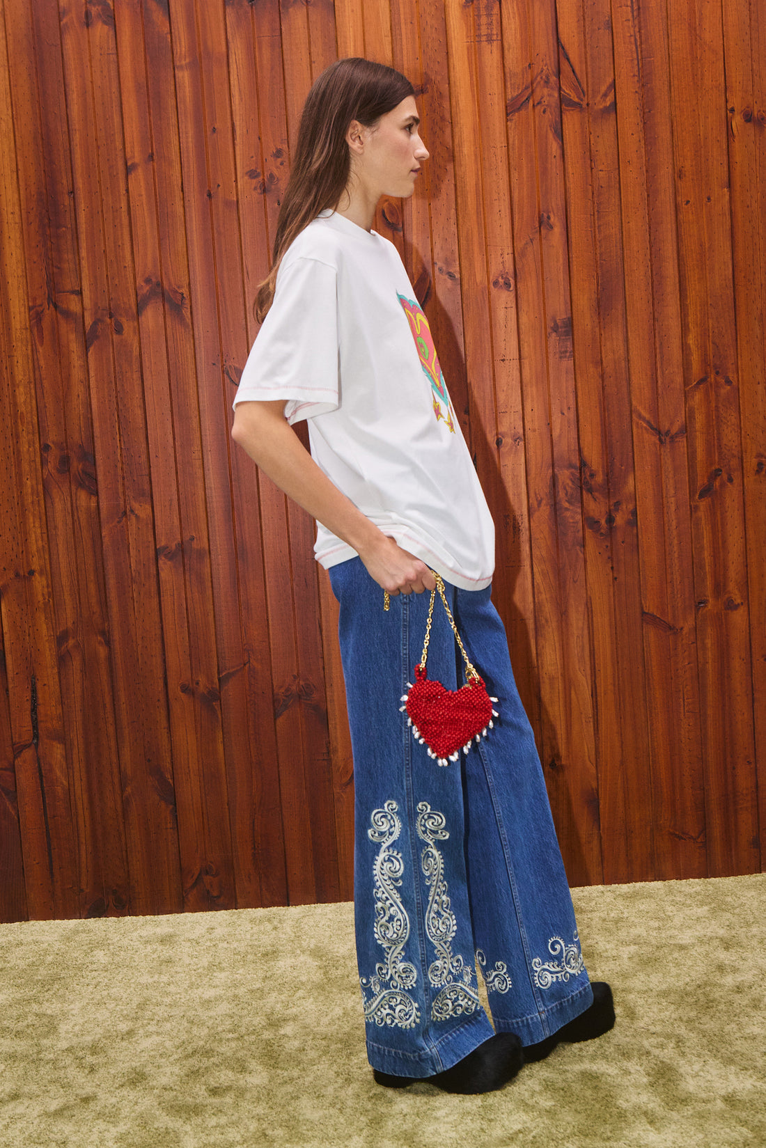 Contessa Heart Tee - Cloth Lifestyle Boutique- Alemais