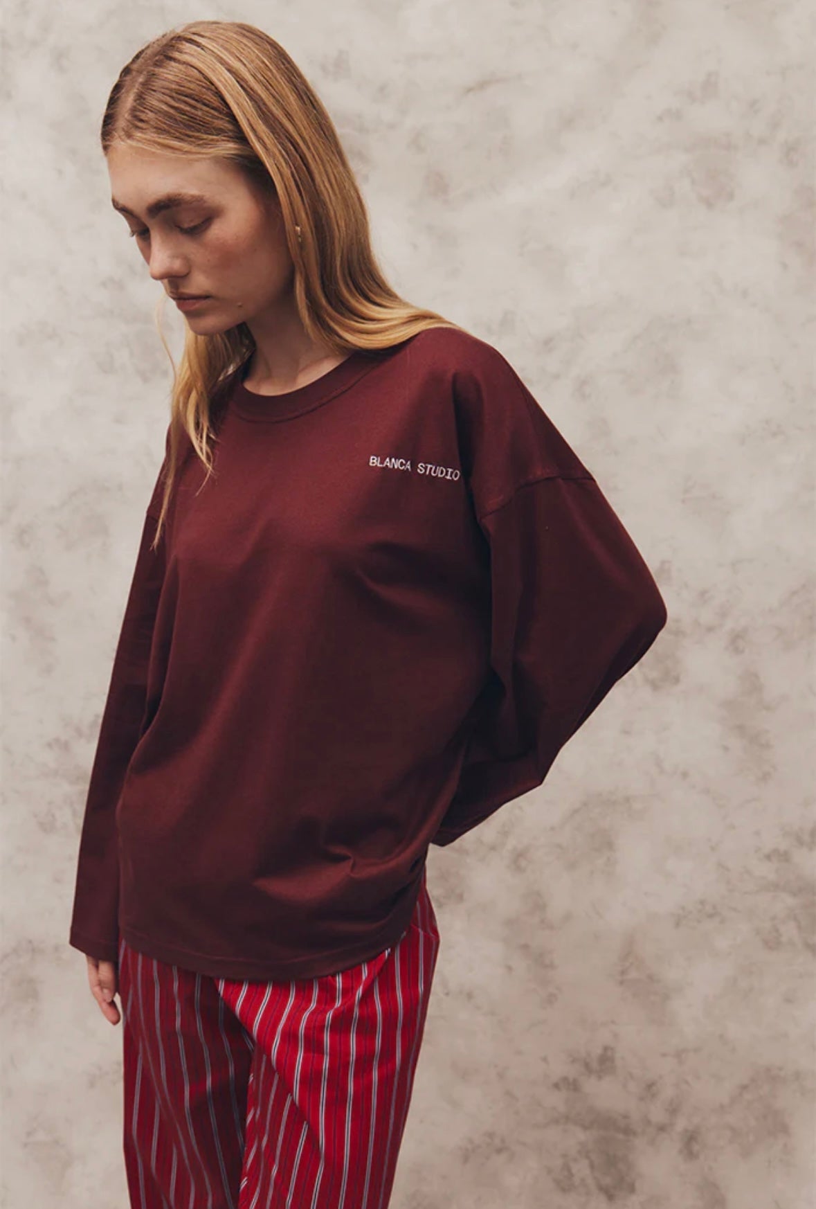 Mandy Tee in Burgundy Blanca