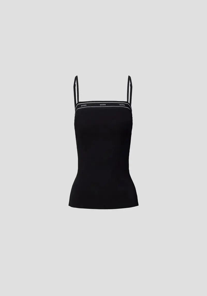 Player Tank in Black Viktoria + Woods
