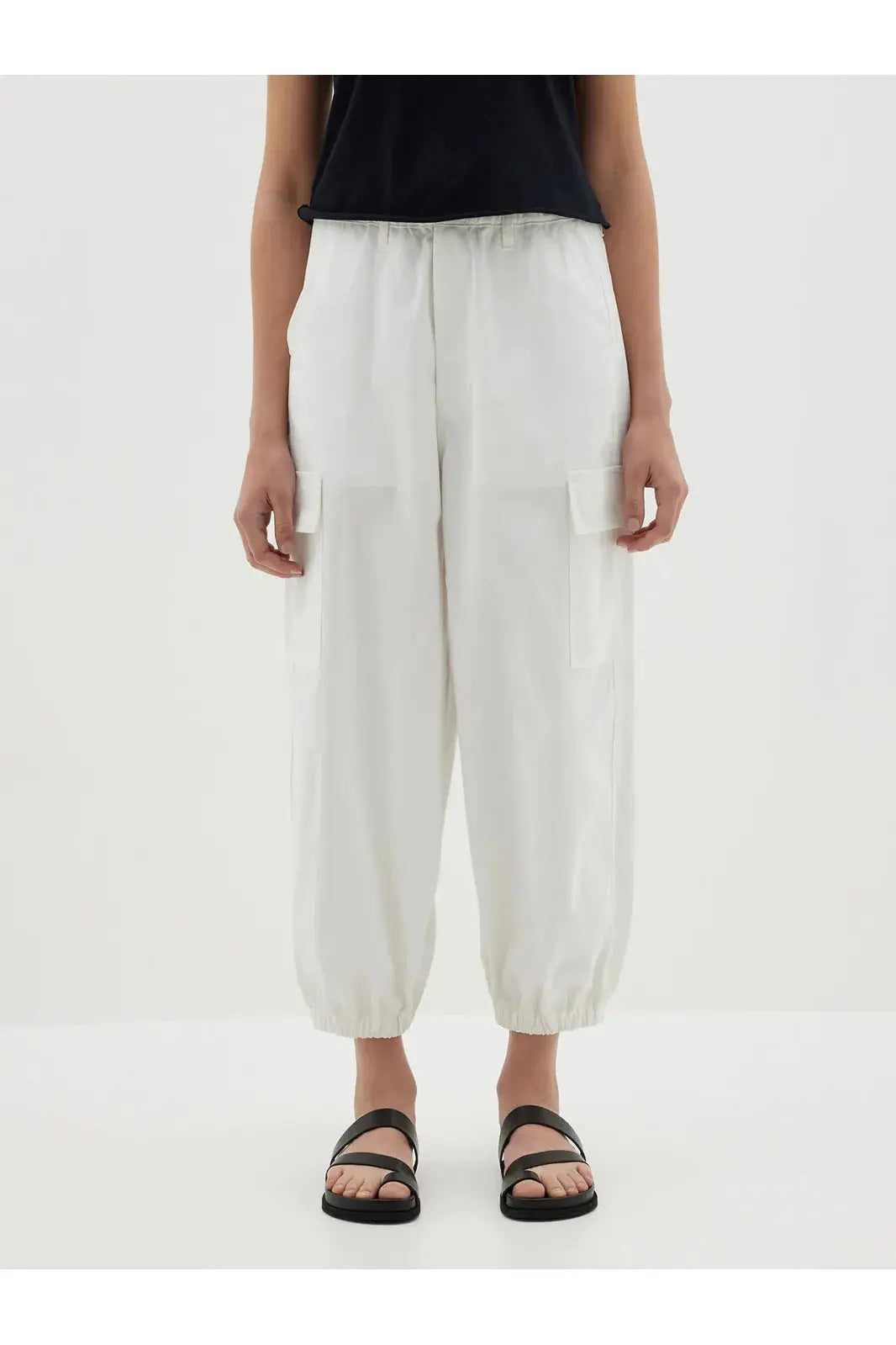Cotton Canvas Cargo Pant in White