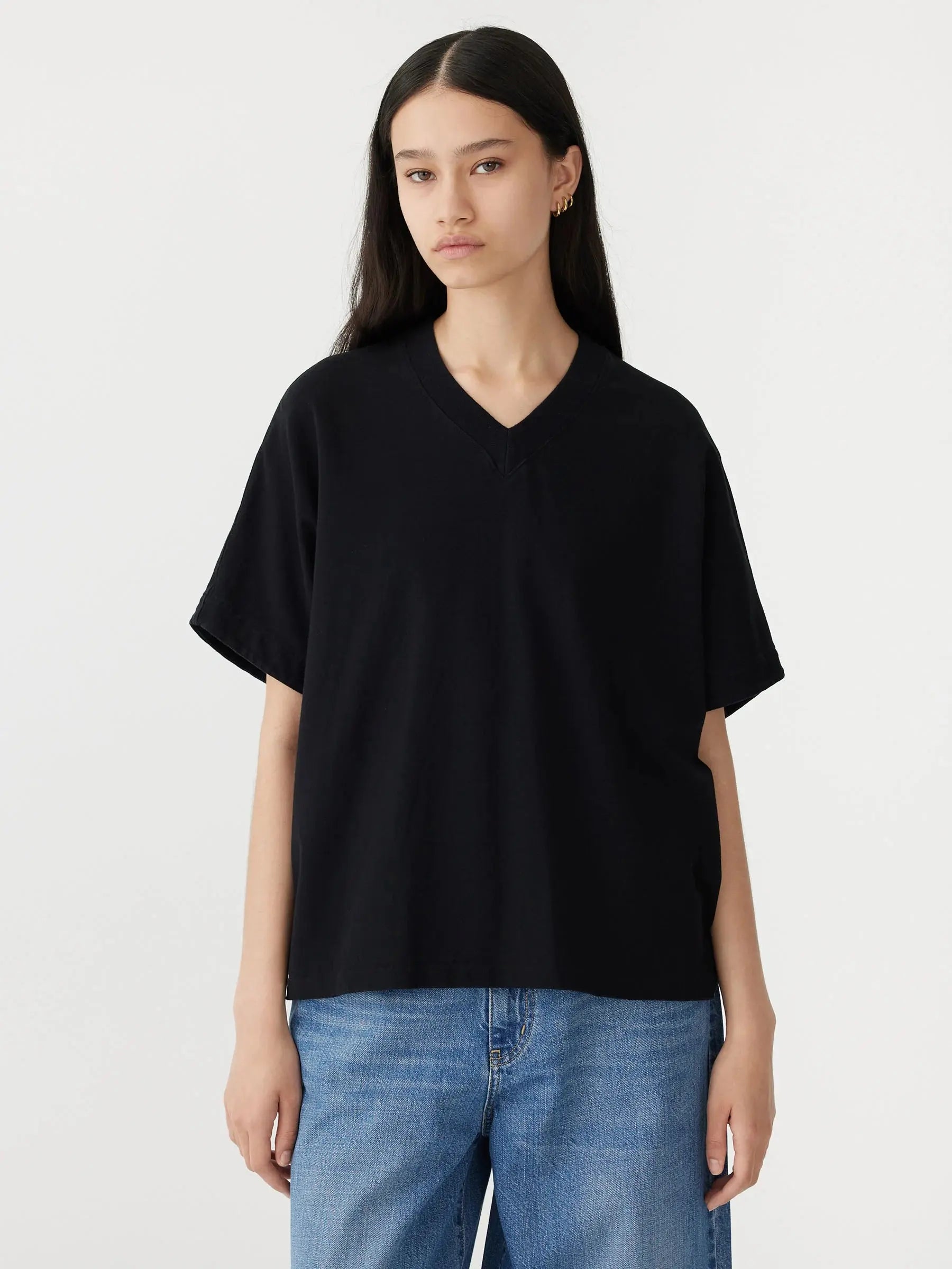 Boxy V Neck Short Sleeve T-shirt