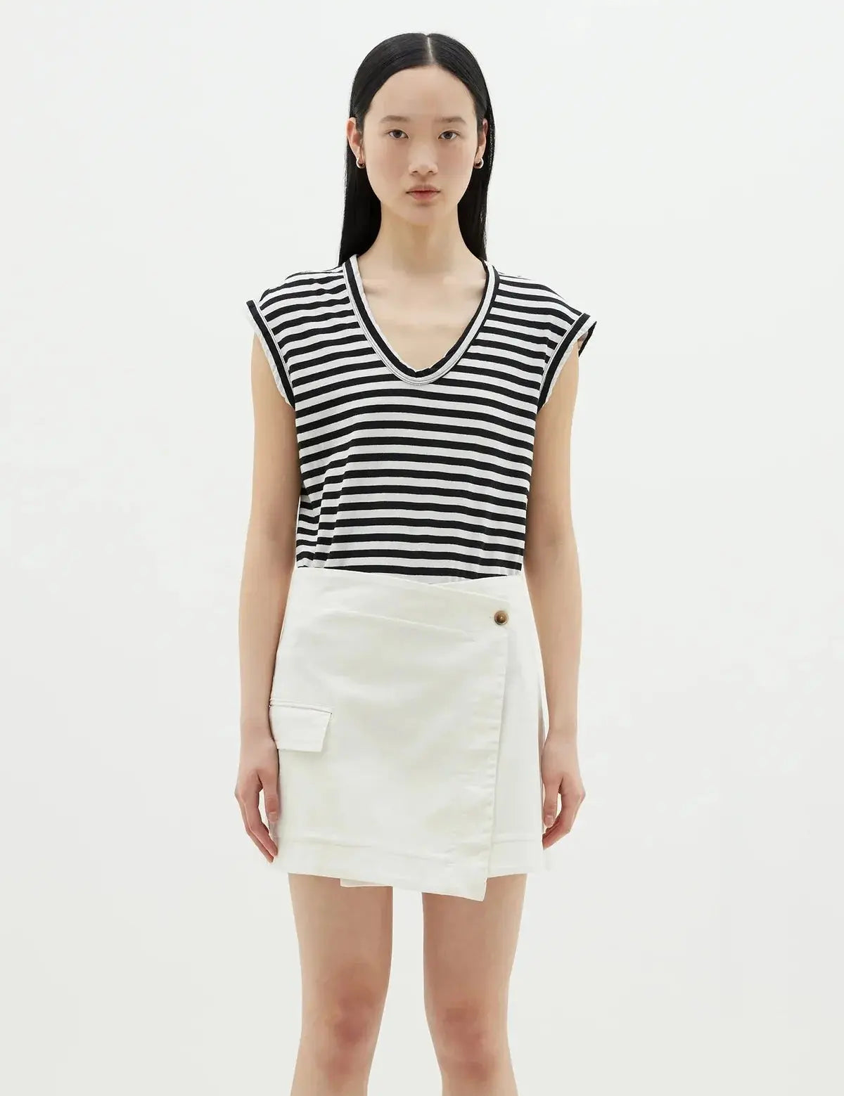 Stripe Scoop Muscle Tank in Black / Undyed