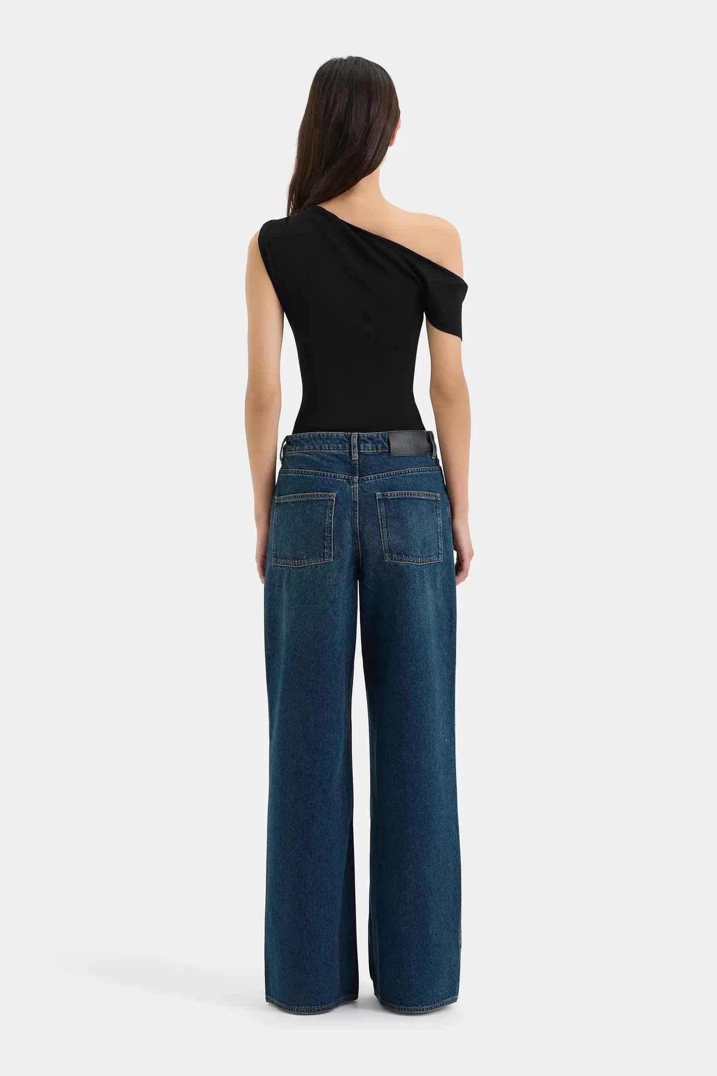 Yolanda Off Shoulder Top in Black Sir.