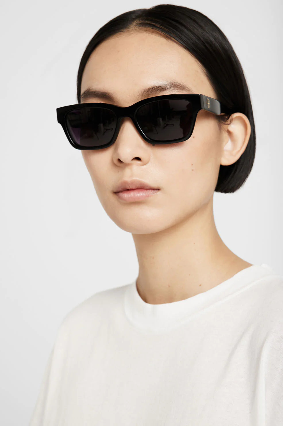 Cloth Lifestyle Boutique Daria Sunglasses in Black