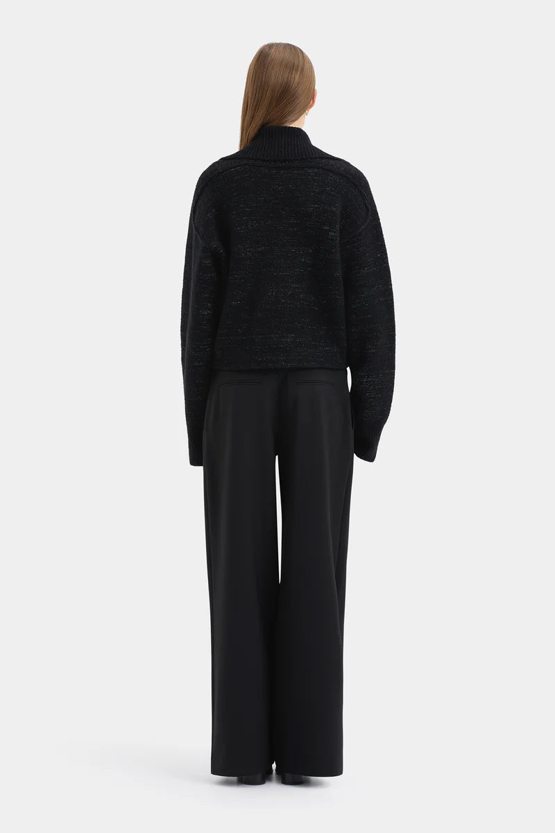 Fjord Sweater in Black Sir.