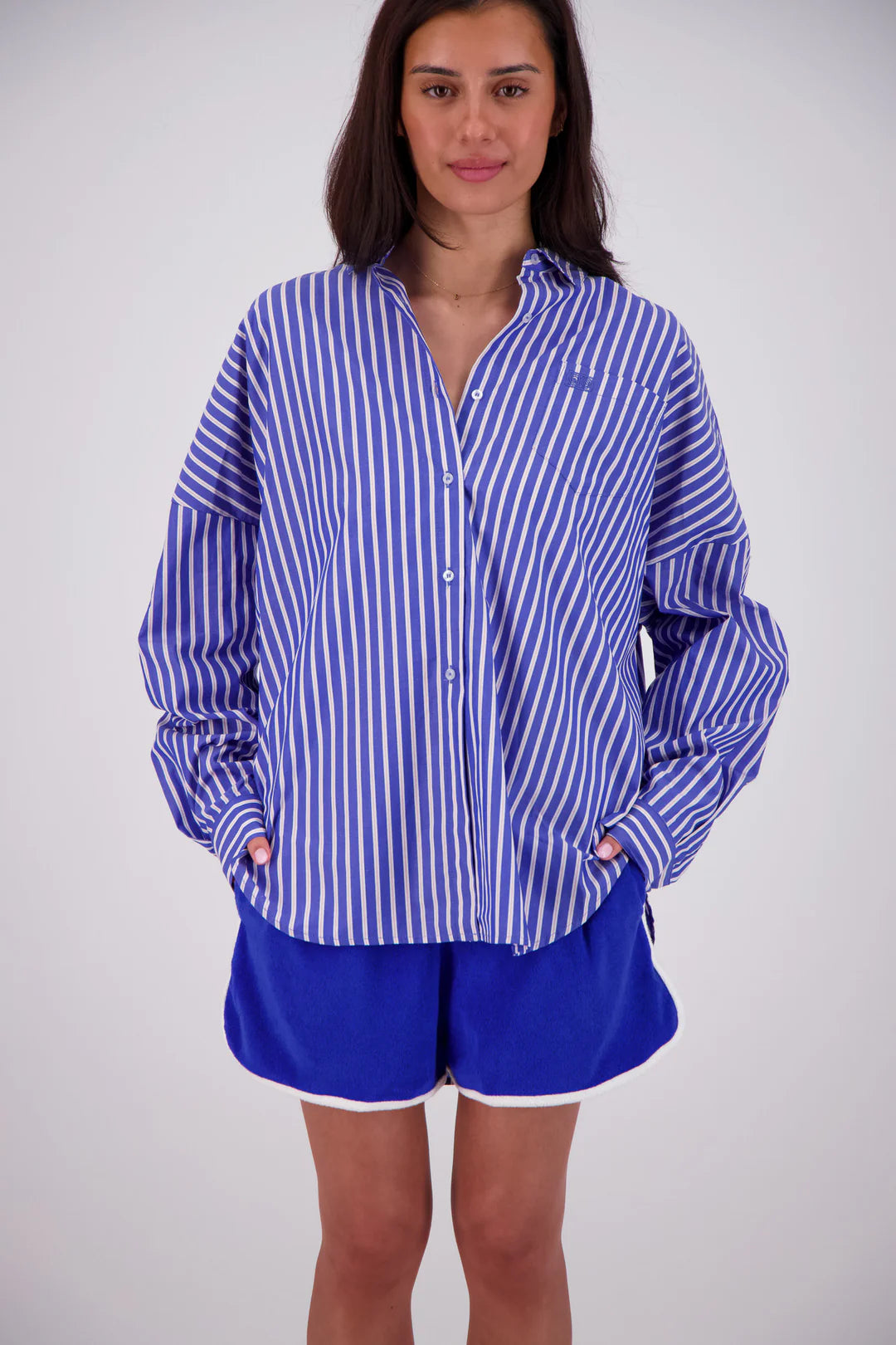 Mahalo Shirt in Blue Jasmine Alexa