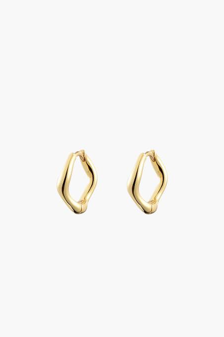 gold plated wavy huge earring cloth lifestyle boutique