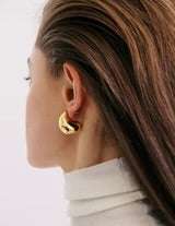 Thick Droplet Earring in Gold Anna Rossi