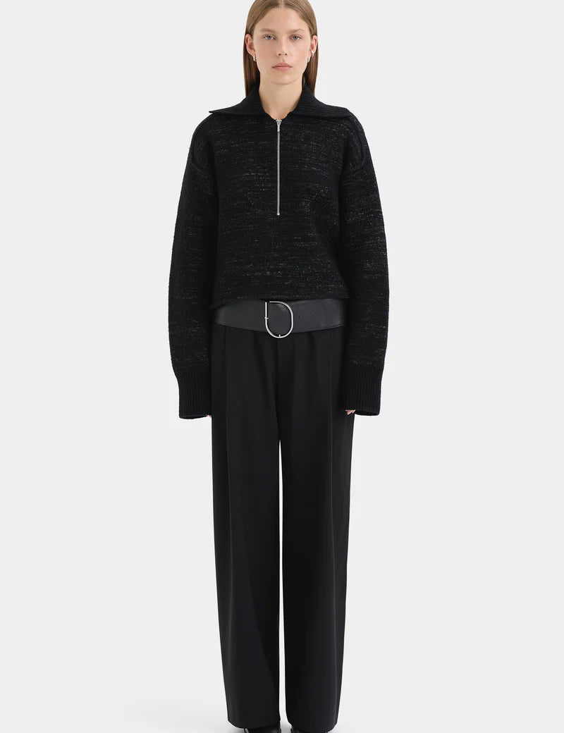 Fjord Sweater in Black Sir.
