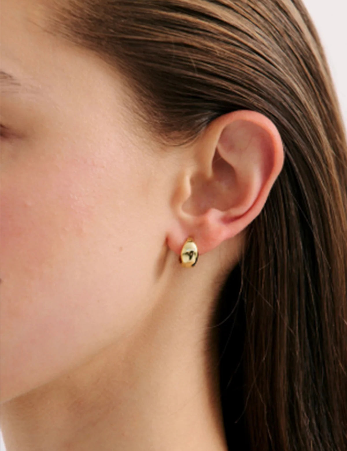 Dae Huggie in Gold Anna Rossi