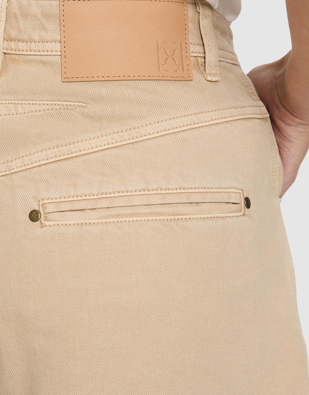 Evie Denim Shorts in Sand Kivari