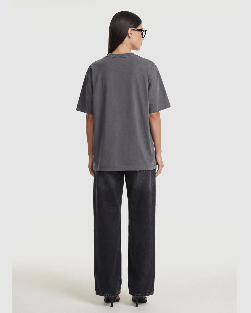 Sophia Relaxed Tee in Washed Grey Ena Pelly