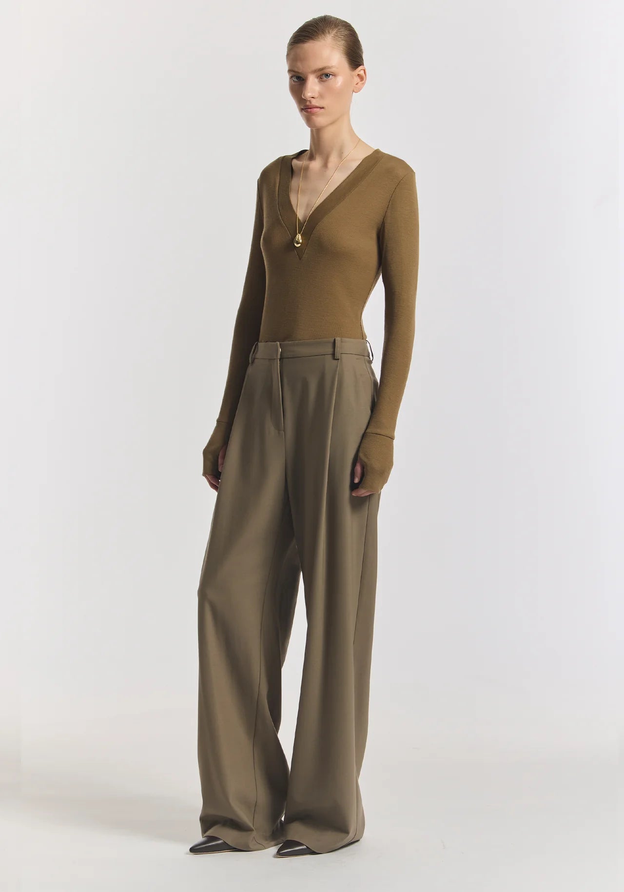 Idol Pant in Khaki Viktoria + Woods