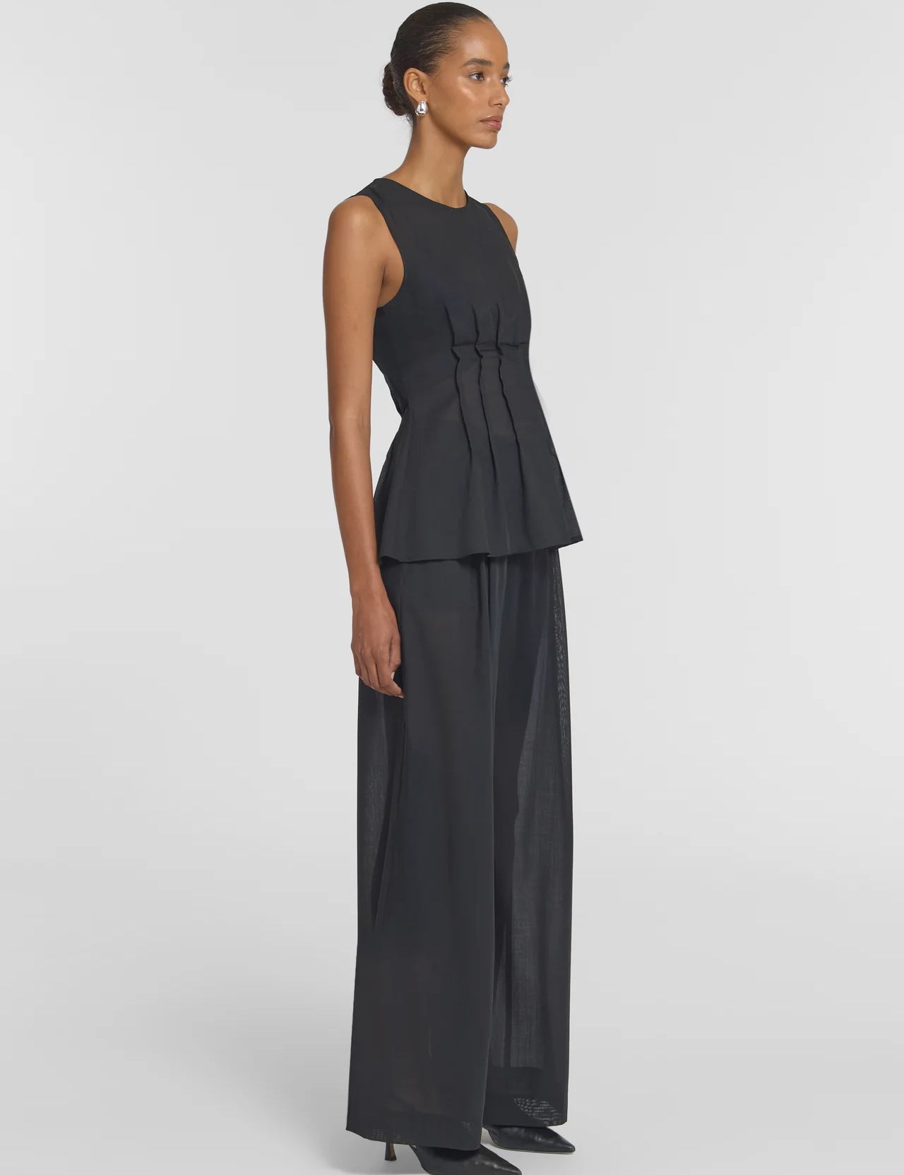 Laureate Top in Black Viktoria + Woods