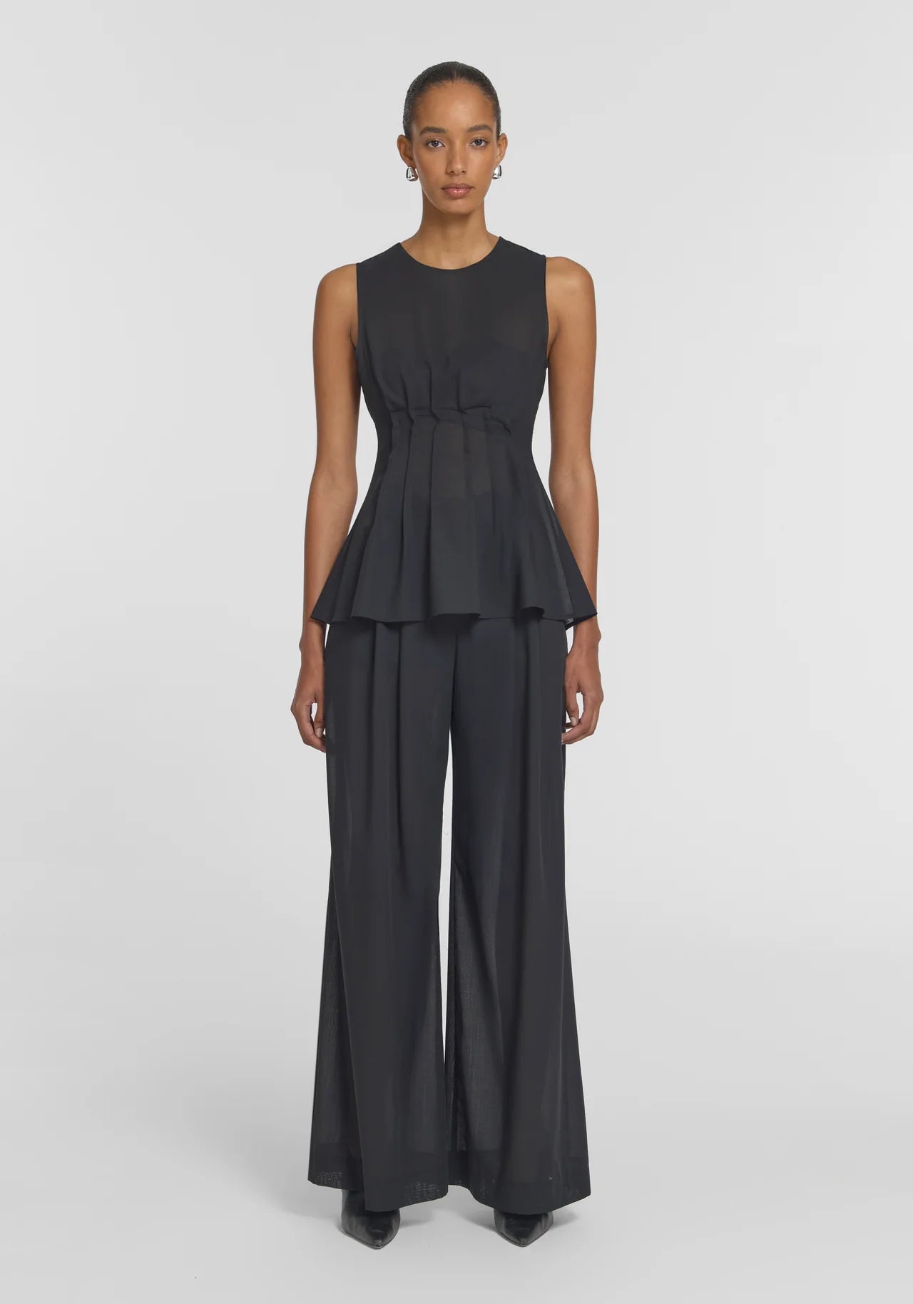 Laureate Top in Black Viktoria + Woods