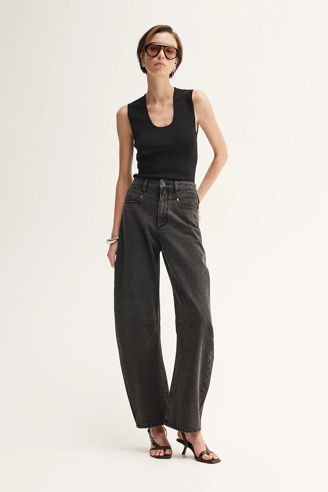 Chelsea Barrel Leg Jean in Black Elka Collective