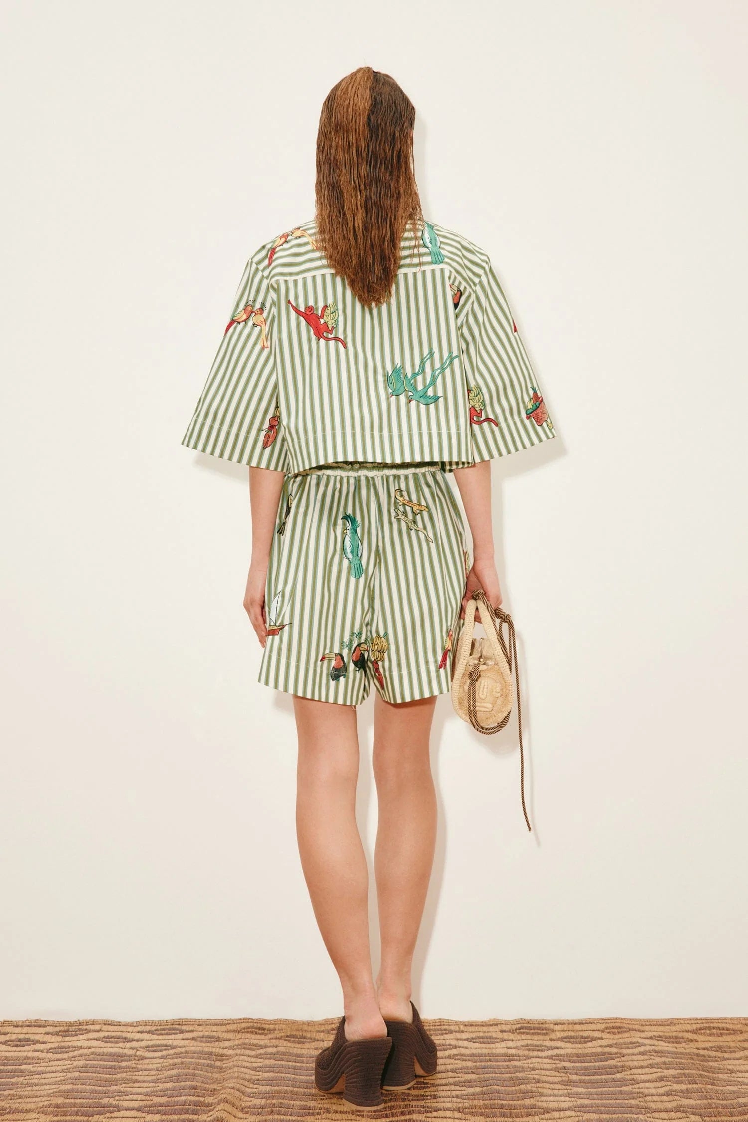 Bisou Embroidered Short Alemais