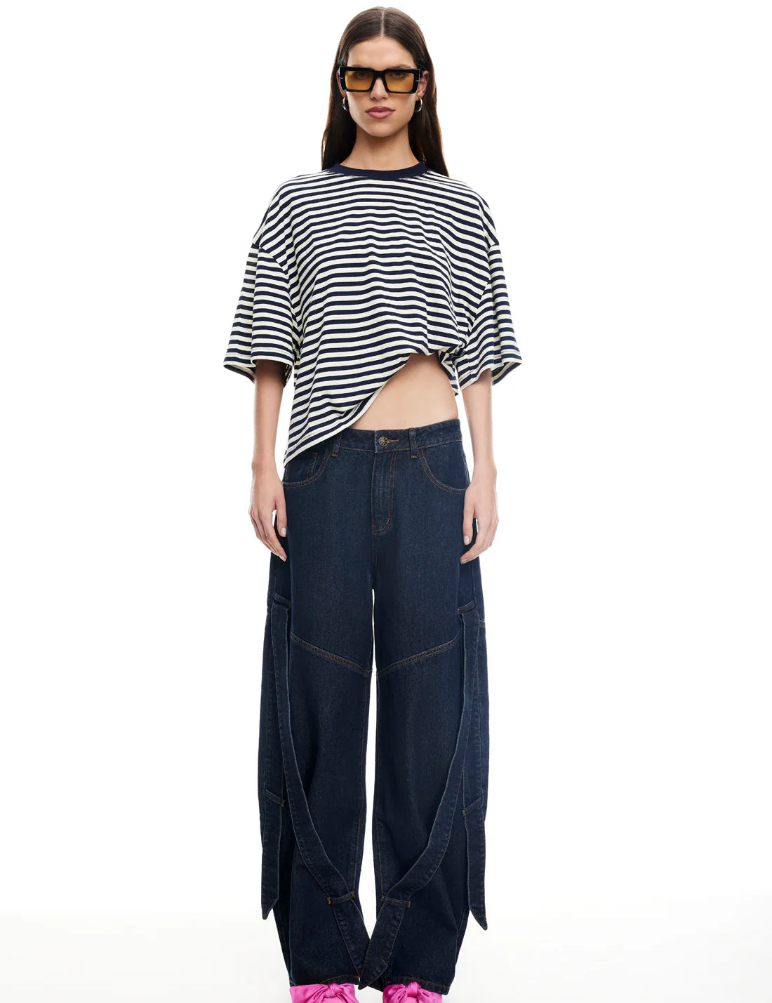 Bloom Short Sleeve Stripe in Navy and White Lioness