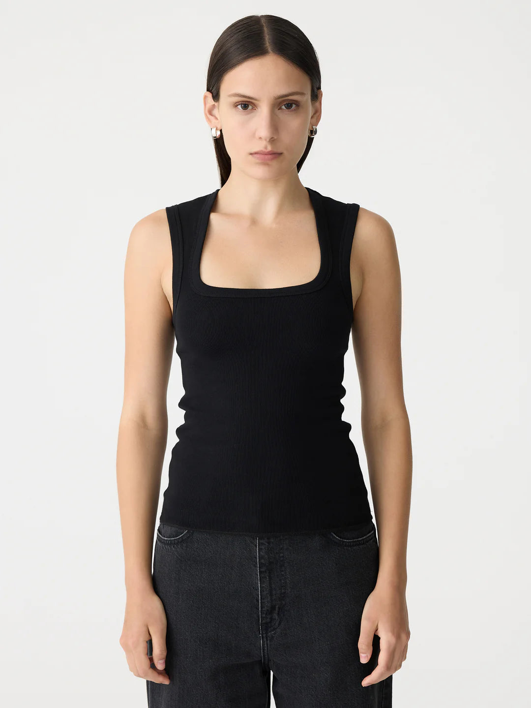 square neckline tank black cllothlifestyle boutique