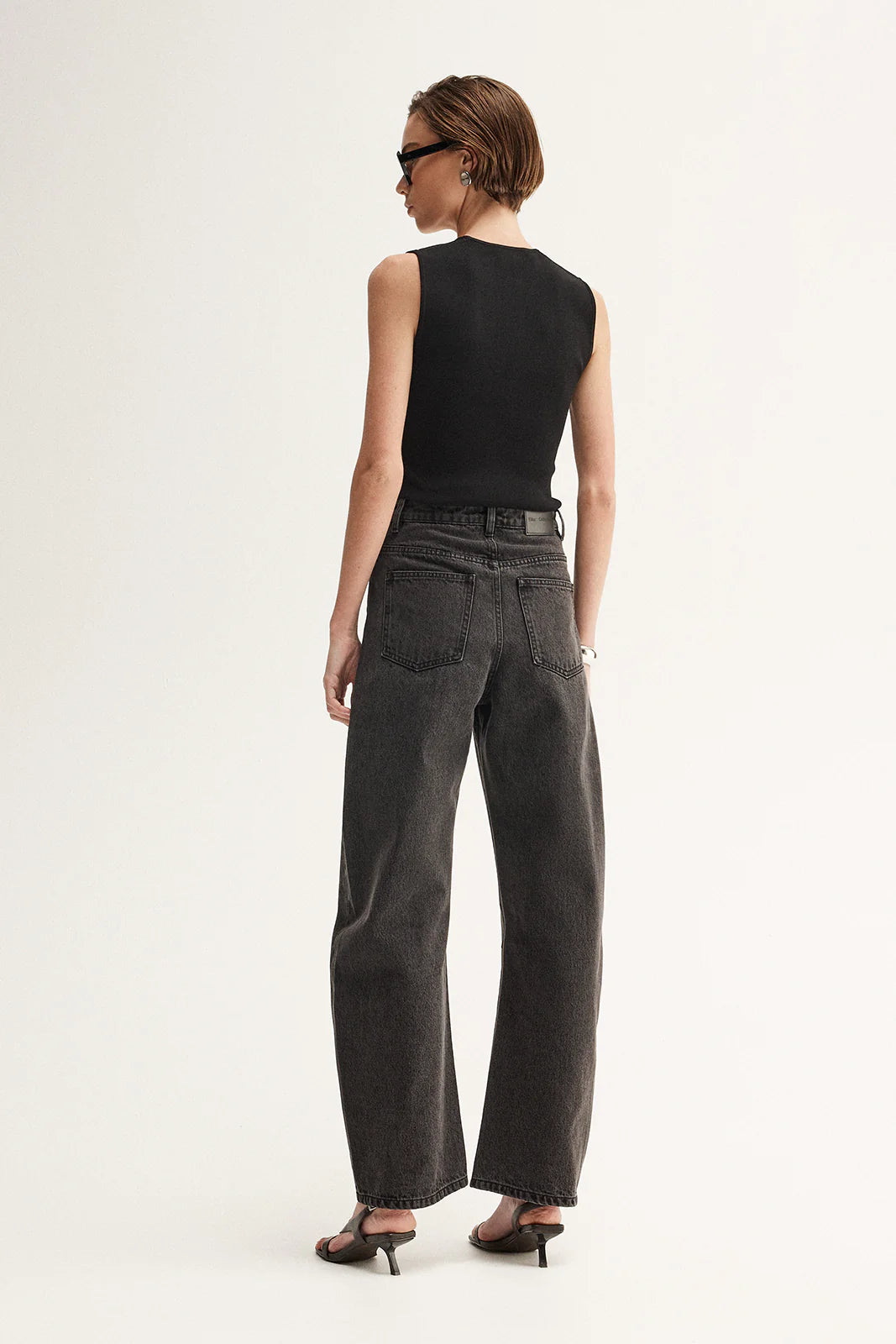 Chelsea Barrel Leg Jean in Black Elka Collective