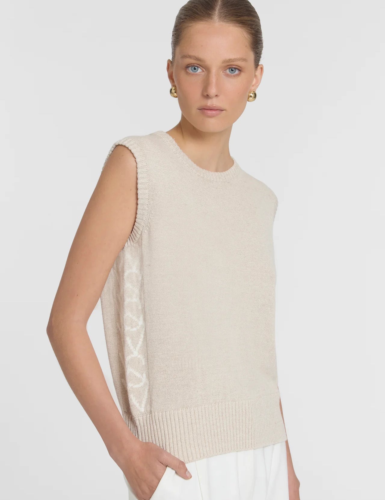 Ascendant Vest in Oat Marle Viktoria + Woods